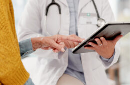 Qué es la telemedicina y cómo puede ayudar a los centros médicos